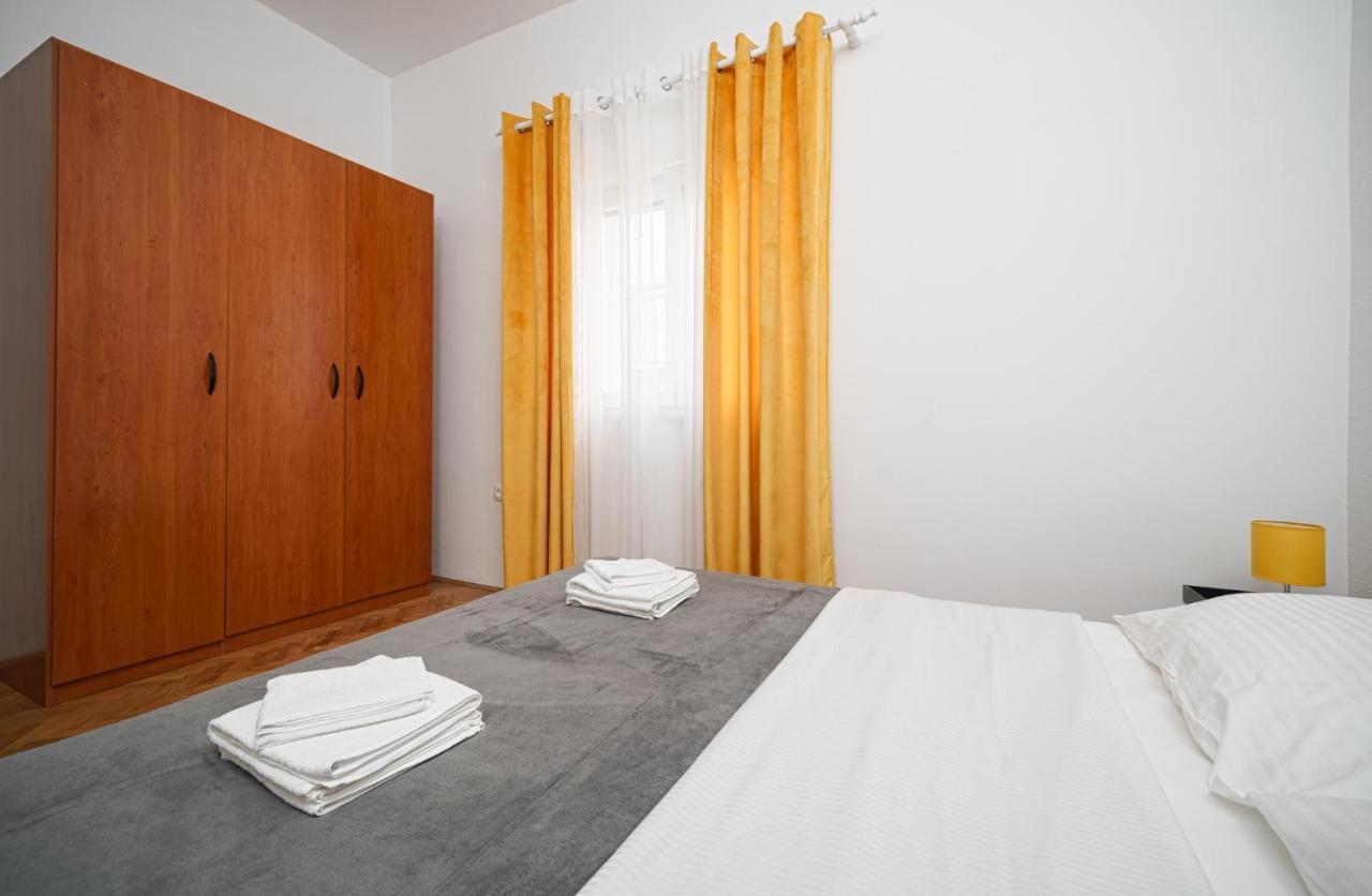 Apartman Rusula Vodice Luaran gambar