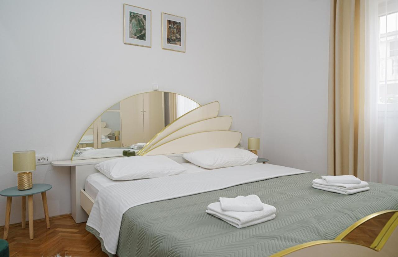 Apartman Rusula Vodice Luaran gambar